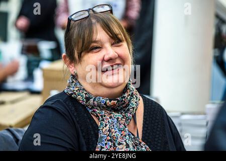 Salon Iris Noir de Bruxelles -solon spécialisé dans le roman noir et le Polar | Iris noir Buchmesse und Schriftsteller in Brüssel Pix: Karine Giebel Stockfoto