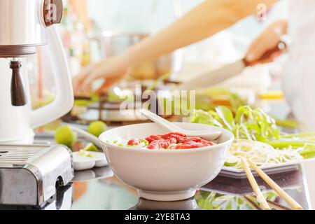 Das Pho Bo. Vietnamesische Rindfleischnudelsuppe Stockfoto