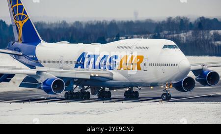 (N480MC) ATLAS AIR BOEING 747-400 Stockfoto