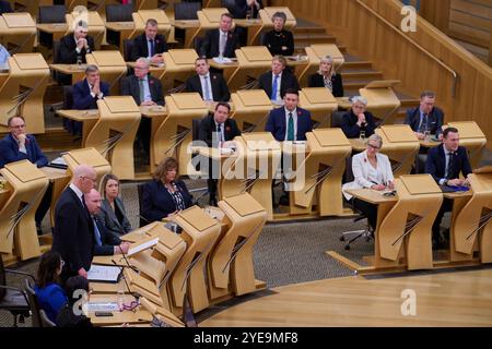 Edinburgh Schottland, Vereinigtes Königreich 30. Oktober 2024. Erster schottischer Minister John Swinney MSP im schottischen Parlament für eine Beileidsbekundung nach dem Tod des ehemaligen Ersten Ministers Alex Salmond. Credit sst/alamy Live News Stockfoto