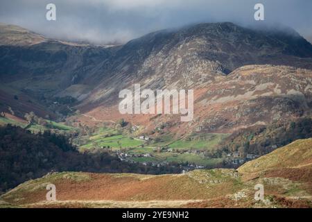 Dorf Glenridding unterhalb des Sheffield Pike Stockfoto