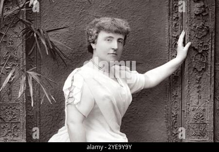 FRANCES HODGSON BURNETT (1849–1924) anglo-amerikanische Schriftstellerin 1888 Stockfoto