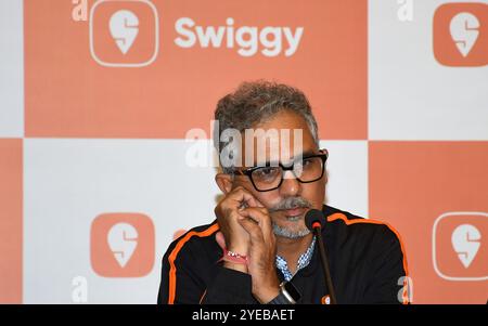 Mumbai, Indien. 30. Oktober 2024. Rohit Kapoor, Chief Executive Officer (CEO) Swiggy Food, Swiggy Limited, wird während der Pressekonferenz gesehen, um Swiggys erstes öffentliches Angebot (IPO) in Mumbai bekannt zu geben. Das erste öffentliche Angebot (IPO) wird für Investoren am 6. November 2024 eröffnet. (Foto: Ashish Vaishnav/SOPA Images/SIPA USA) Credit: SIPA USA/Alamy Live News Stockfoto