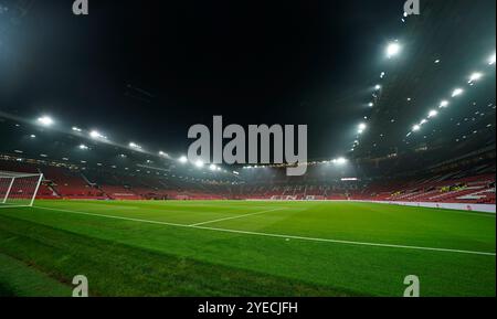 Manchester, Großbritannien. 30. Oktober 2024. Allgemeine Ansicht des Stadions während des Carabao Cup Spiels in Old Trafford, Manchester. Der Bildnachweis sollte lauten: Andrew Yates/Sportimage Credit: Sportimage Ltd/Alamy Live News Stockfoto