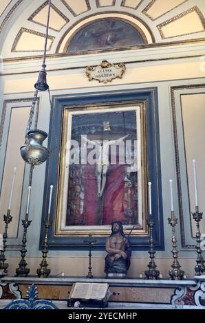 Neapel - Cappella del Crocifisso nella Chiesa del Purgatorio ad Arco Stockfoto