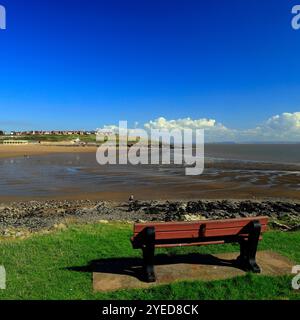 Blick auf Whitmore Bay mit Gezeiten, Barry Island, South Wales. 2024 Stockfoto