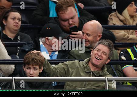 LONDON, UK - 30. Oktober 2024: Noel Gallagher sieht beim letzten 16 Spiel zwischen Tottenham Hotspur und Manchester City im Tottenham Hotspur Stadium an (Foto: Craig Mercer/ Alamy Live News) Stockfoto