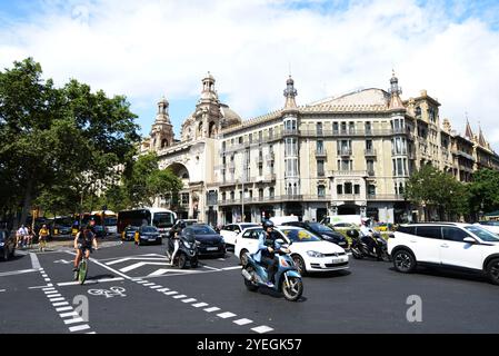 Teatre Coliseum auf der Gran Via de les Corts Catalanes in Barcelona, Spanien. Stockfoto