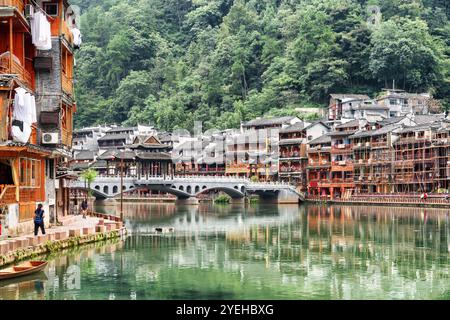 Wunderschöner Blick auf die antike Stadt Phoenix (Fenghuang), China Stockfoto