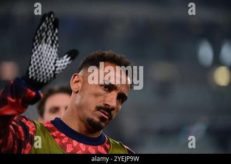 Torino, Italien. Januar 2024. Foto Marco Alpozzi/LaPresse 16 Gennaio 2024 - Turin, Italien - Sport - Juventus vs Sassuolo - Campionato italiano di calcio Serie A TIM 2023/2024 - Allianz Stadium. Nella Foto: Danilo (Juventus FC) 16. Januar 2024 Turin, Italien - Fußball - Juventus vs Sassuolo - italienische Fußball-Meisterschaft Liga A TIM 2023/2024 - Allianz Stadium im Bild: Danilo (Juventus FC) Credit: LaPresse/Alamy Live News Stockfoto