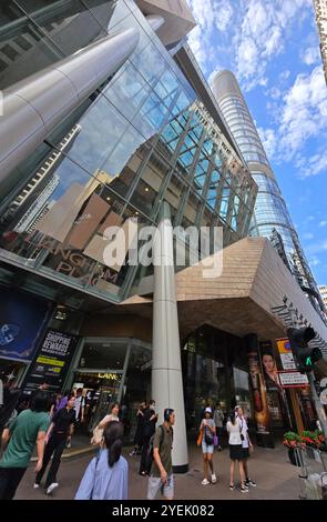 Langham Place Einkaufszentrum in Mong Kok, Kowloon, Hongkong. Stockfoto