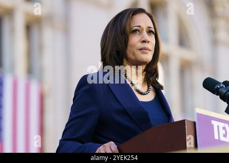 Kamala Harris startet Präsidentschaftskampagne spricht mit ihren Unterstützern während der Präsidentschaftskampagne am 27. Januar 2019 in Oakland, Kalifornien. Stockfoto