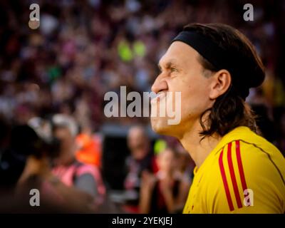 Lanus, Buenos Aires, Argentinien. 20. Oktober 2024. Der brasilianische Club Cruzeiro gewann das Fußballspiel im Halbfinale der Copa CONMEBOL Sudamericana 1-0 mit einem Tor von Kaio Jorge. Auf diese Weise qualifizierte sich das Team um Fernando Diniz Silva für das Finale des Turniers im Ciudad de Lanus Stadion. NUR REDAKTIONELLE VERWENDUNG: Facundo Morales / Alamy Live News Stockfoto