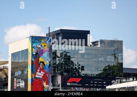 Sao Paulo, Brasilien. 31. Oktober 2024. Atmosphäre des Kreislaufs. Formel-1-Weltmeisterschaft, Rd 21, großer Preis Brasiliens, Donnerstag, 31. Oktober 2024. Sao Paulo, Brasilien. Quelle: James Moy/Alamy Live News Stockfoto