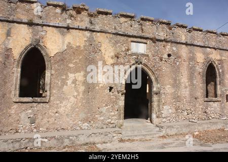 Die alte Schule in Mylopotamos, Kythira, Griechenland Stockfoto