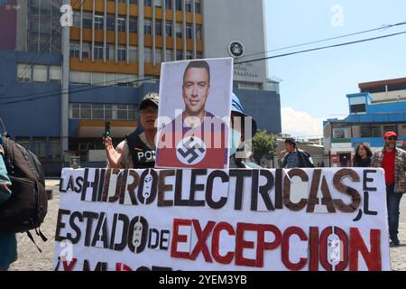 MARCHA MOVIMIENTOS SOCIALES Quito, vienes 31 de octubre del 2024 März der sozialen Bewegungen und Universitätsstudenten in Opposition gegen die Regierung, um gegen die Wirtschaftspolitik und Stromausfälle im Land zu protestieren , Downtown Quito Fotos API Rolando Enriquez Quito Pichincha Ecuador POL MARCHA MOVIMIENTOS SOCIALES b875a7059426b24af5a1873cd3531042 Copyright: XENRIQUEZX Stockfoto