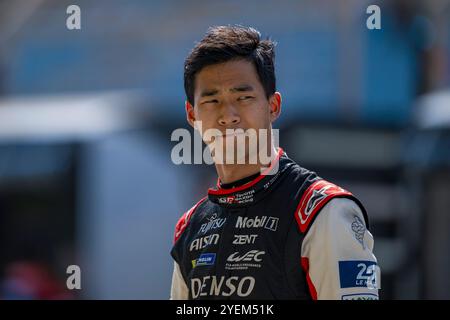 Sakhir, Bahrain. 31. Oktober 2024. Toyota Gazoo Racing Nr. 8 Hypercar – Toyota GR010 – Hybrid, Ryo Hirakawa (JPN) während P1. Ahmad Al Shehab/Alamy Live News. Stockfoto