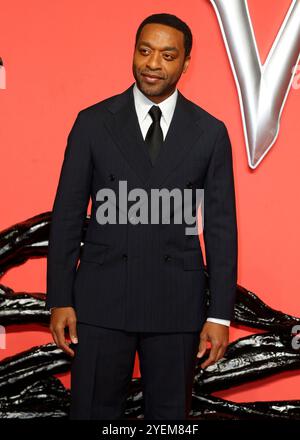 London, Großbritannien. Oktober 2024. Chiwetel Ejiofor nahm an der britischen Premiere von „Venom: The Last Dance“ im BFI IMAX, Waterloo, London Teil Stockfoto