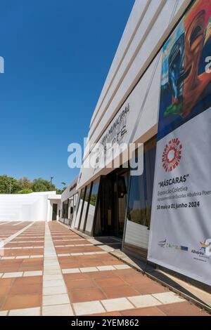 Portugal, Region Algarve, Albufeira, Stadtgalerie von Albufeira (Galeria Municipal de Albufeira) neben dem Rathaus von Albufeira Stockfoto