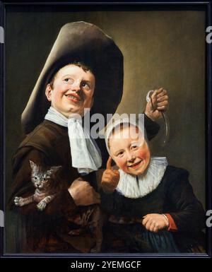 Ein Junge und ein Mädchen mit einer Katze und einem Aal, um 1635, Judith Leyster (1609–1660), die National Gallery, London, UK Stockfoto