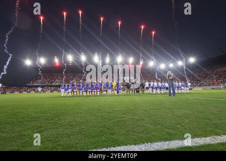 Louisville, Vereinigte Staaten Von Amerika. 30. Oktober 2024. Louisville, Kentucky, 30. Oktober 2024: Die Spieler spielen während einer internationalen Freundschaft zwischen den USA und Argentinien am 30. Oktober 2024 im Lynn Family Stadium in Louisville, Kentucky, USA. Endergebnis: Vereinigte Staaten-Argentinien 0:0. (EM Dash Photography/SPP) Credit: SPP Sport Press Photo. /Alamy Live News Stockfoto