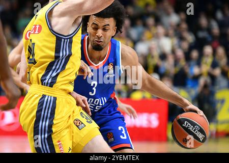 Jordan Nwora (Anadolu Efes Istanbul, #3) GER, ALBA Berlin gegen Anadolu Efes Istanbul, Basketball, EuroLeague, Saison 2024/2025, 7. Spieltag, 31.10.2024 Foto: Eibner-Pressefoto/Ryan Sleiman Stockfoto