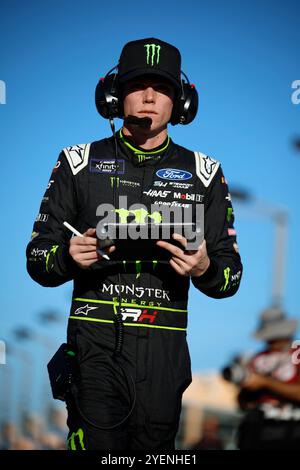 Homestead, FL, USA. Oktober 2024. RILEY HERBST (98) macht sich bereit, sich für die Credit One NASCAR AMEX Credit Card 300 auf dem Homestead-Miami Speedway in Homestead, FL, zu qualifizieren. (Kreditbild: © Walter G. Arce Sr./ASP via ZUMA Press Wire) NUR REDAKTIONELLE VERWENDUNG! Nicht für kommerzielle ZWECKE! Stockfoto