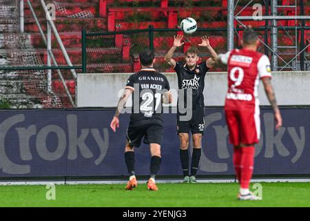 Andreas Spegelaere (25) von KMSK Deinze, dargestellt während eines Fußballspiels zwischen Antwerpen FC und KMSK Deinze während der 2. Runde der Croky Cup Saison 2024-2025, am Donnerstag, den 31. Oktober 2024 in Antwerpen, Belgien. Quelle: Sportpix/Alamy Live News Stockfoto