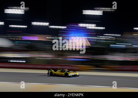 Sakhir, Bahrain. 31. Oktober 2024. AF CORSE No.83 Hypercar – Ferrari 499P, Robert Kubica (POL), Robert Shwartzman (ISR), Yifei YE (CHN) während P2. Ahmad Al Shehab/Alamy Live News. Stockfoto
