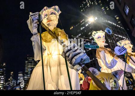 New York, USA. 31. Oktober 2024. 51. Jährliche Halloween-Parade in Manhattan's Greenwich Village. Quelle: Enrique Shore/Alamy Live News Stockfoto