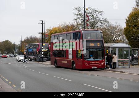 National Express Busse am Oldbury Interchange, West Midlands, England, Großbritannien Stockfoto