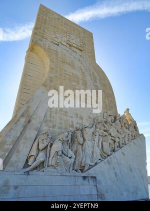 Das Denkmal des Konquistadors in Lissabon an einem sonnigen Tag Stockfoto