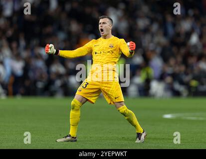 Madrid, 26.10.2024. Spieltag 11 der Liga spielte im Santiago Bernabéu Stadion zwischen Real Madrid und Barcelona. Auf dem Bild, Iñaki Peña. Foto: Ignacio Gil. ARCHDC. Quelle: Album / Archivo ABC / Ignacio Gil Stockfoto