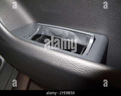 Aschenbecher auf den Rücksitzen von Personenkraftwagen Stockfoto