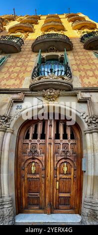 Fälle Ramos auf PL. De Lesseps, 30, Sarrià-Sant Gervasi, Barcelona, Spanien, Stockfoto