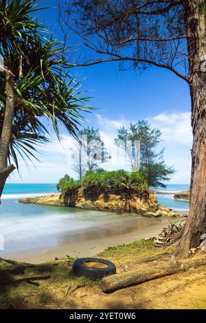 indonesien Schönheit Landschaft Reisfelder im Norden bengkulu natürliche schöne Morgensicht von Indonesien auf Berge und tropischen Wald Stockfoto