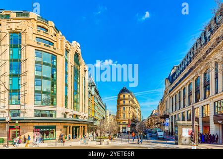 Paris, Prance-19. März 2024: Herrliches, wunderschönes Paris im frühen Frühling. Stockfoto