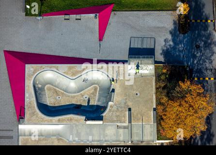 Luftbild, Skatepark an der Sportanlage Campusplatz Nord, Selm, Münsterland, Nordrhein-Westfalen, Deutschland ACHTUNGxMINDESTHONORARx60xEURO *** Luftansicht, Skatepark am Campusplatz Nord, Selm, Münsterland, Nordrhein-Westfalen, Deutschland ATTENTIONxMINDESTHONORARx60xEURO Stockfoto