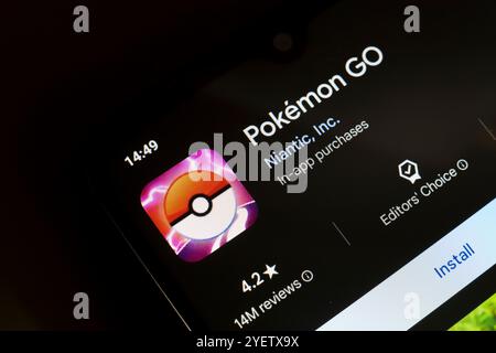 November 2024, Brasilien. In dieser Abbildung wird das Pokémon GO App-Logo auf einem Smartphone-Bildschirm angezeigt Stockfoto