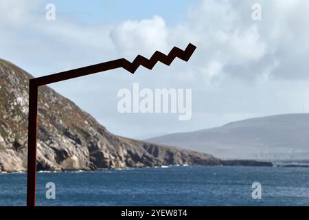 Wild atlantic Way Marker am Keem Beach Achill Island, County Mayo, republik irland Stockfoto