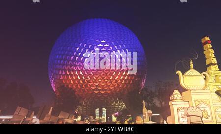 Orlando, Florida, USA - 14.08.2024: Blick auf das Epcot Center. Stockfoto