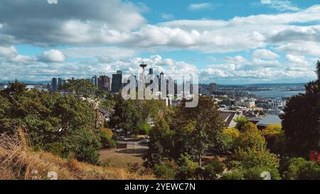 Seattle, Washington, USA - 22.09.2018: Blick auf die Skyline von Seattle vom Kerry Park aus. Stockfoto