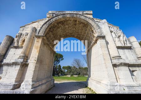 Mausoleum von Glanum, archäologische Ausgrabungsstätte von Glanum in der Nähe von Saint-Remy-de-Provence, Provence, Frankreich Stockfoto
