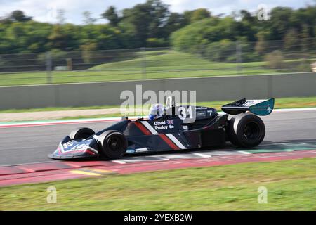 Scarperia, Italien - 12. Oktober 2024: LEC CRP1 des Jahres 1977 ex David Purley fährt von UNKNOWN in Aktion während der Trainingseinheit auf dem Mugello Circuit. Stockfoto