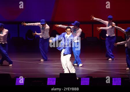 Taiwan, China. November 2024. Sänger Andy Lau tritt am 1. November 2024 in der Taipei Arena auf. (Foto: Costfoto/NurPhoto) Credit: NurPhoto SRL/Alamy Live News Stockfoto