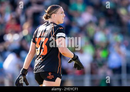 Canberra, Australien; 2. November 2024: Olivia Sekany, Torhüterin des Brisbane Roar FC, wird während des Spiels der Ninja A-League Women Round 1 2024/25 zwischen Canberra United FC und Brisbane Roar FC im McKellar Park in Canberra, Australien, am 2. November 2024 gezeigt. (Foto: Nick Strange/Fotonic/Alamy Live News) Stockfoto