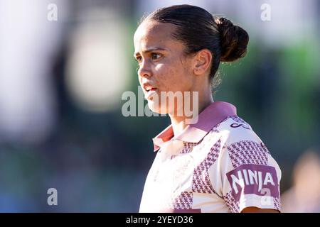 Canberra, Australien; 2. November 2024: Holly McQueen von Brisbane Roar FC wird während des Spiels 2024/25 der Ninja A-League Women Round 1 zwischen Canberra United FC und Brisbane Roar FC im McKellar Park in Canberra, Australien am 2. November 2024 gezeigt. (Foto: Nick Strange/Fotonic/Alamy Live News) Stockfoto