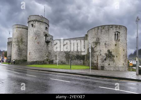 King John's Castle ist eine Burg aus dem 13. Jahrhundert in Limerick, Irland, Europa Stockfoto