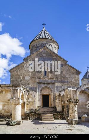 Haghartsin ist ein Kloster aus dem 13.. Jahrhundert in der Nähe der Stadt Dilijan in Armenien. St. Astvatsatsin Kirche Stockfoto