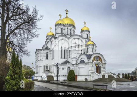 Kathedrale zur Verklärung im Kloster St. Seraphim-Divejewo, Russland, Europa Stockfoto